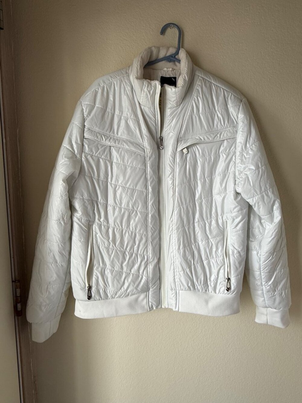 Stone Falcon Women’s Quilted Puffer Jacket – Size Large